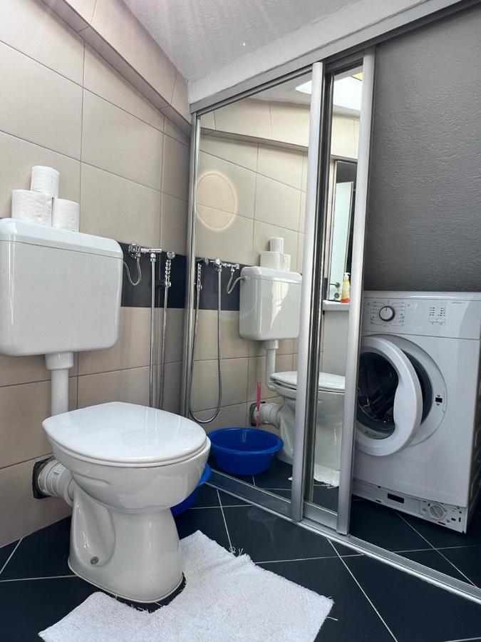 Apartment Studio Grcic ซาราเยโว ภายนอก รูปภาพ